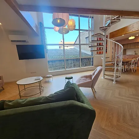 L'atelier 7 Ferienhaus Orcet
